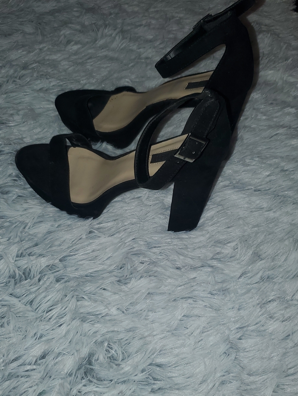 *Forever 21  Faux Suede Chunky Ankle-Strap Heels*
